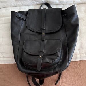 Madewell Black Leather Backpack – Flap & Drawstring Style